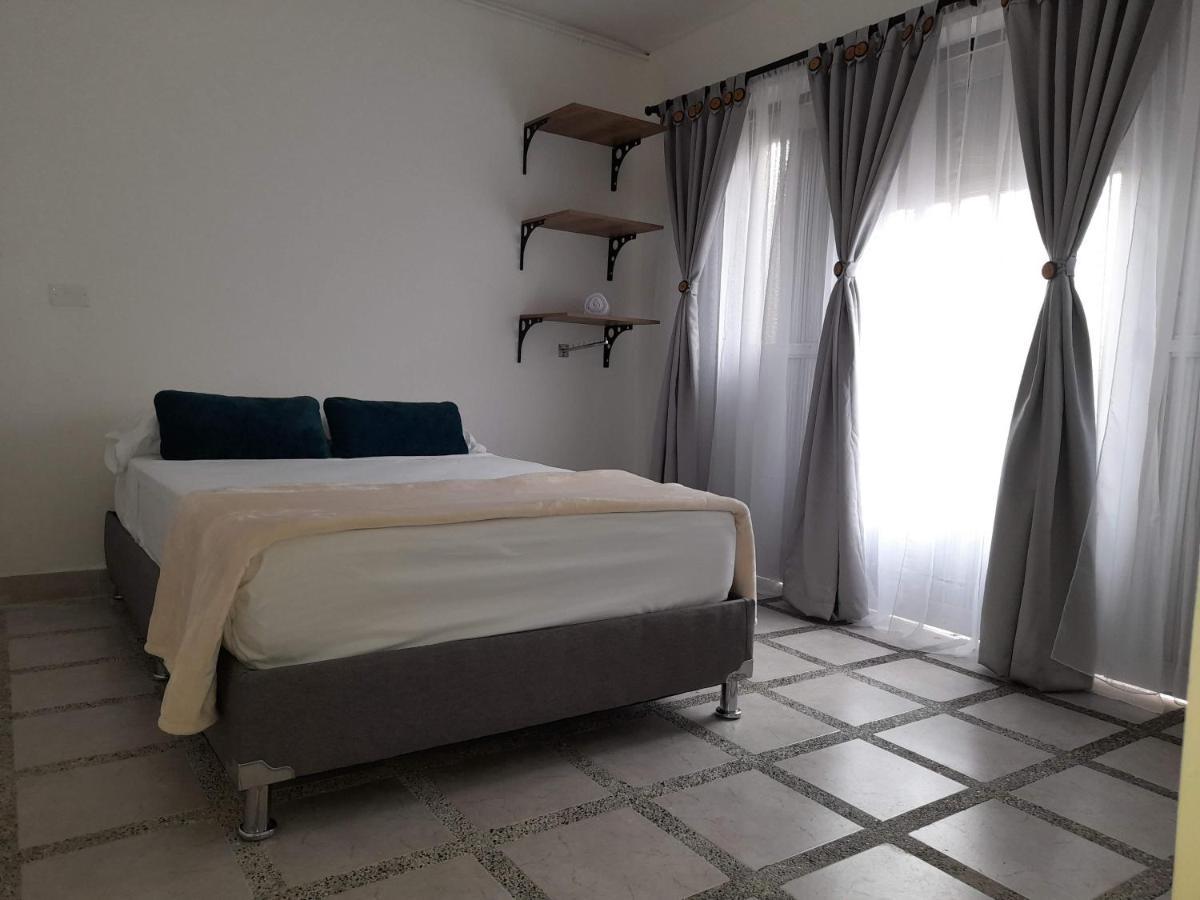 Road Living Home Медельїн Екстер'єр фото