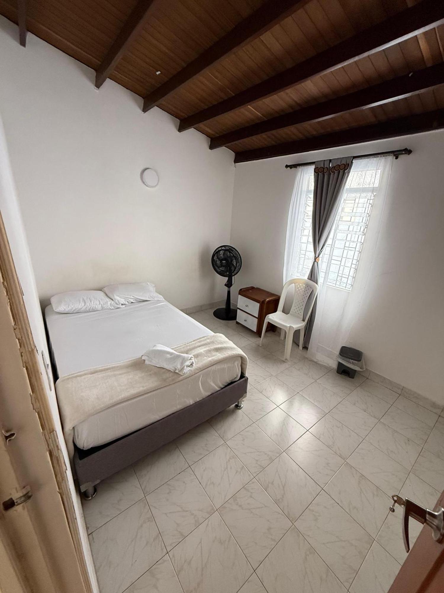 Road Living Home Медельїн Екстер'єр фото